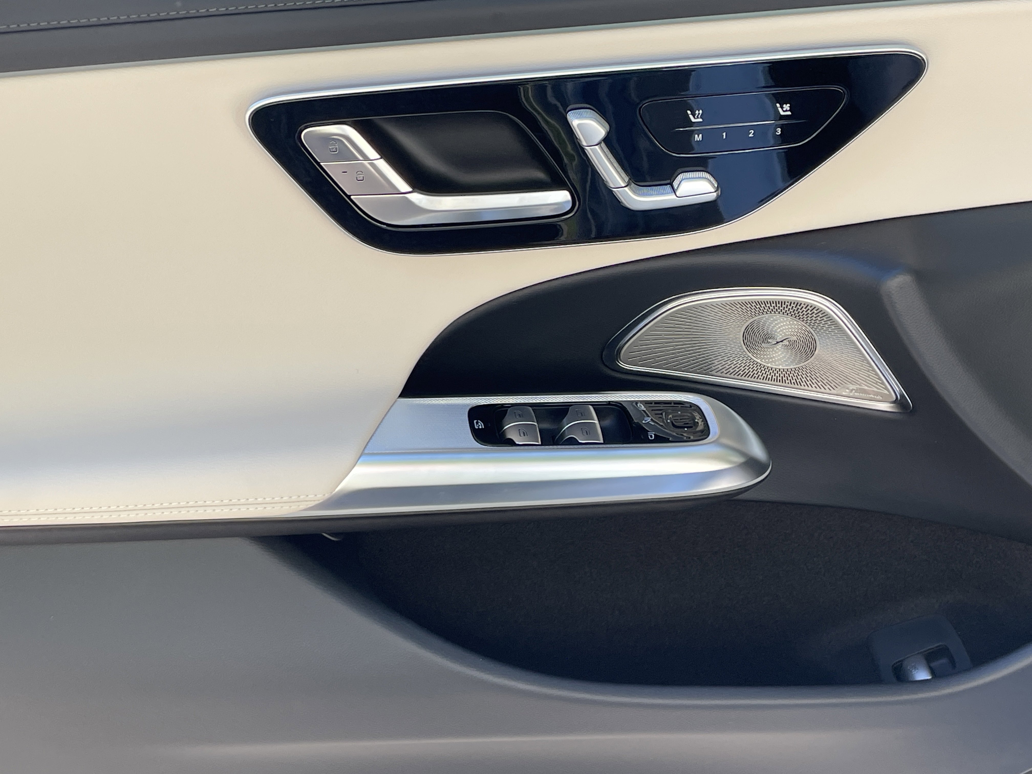 New 2026 Mercedes-Benz E 450 4MATIC Sedan image 18