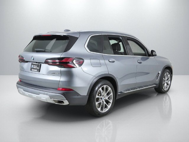 New 2027 Volkswagen Jetta SE FWD image 9