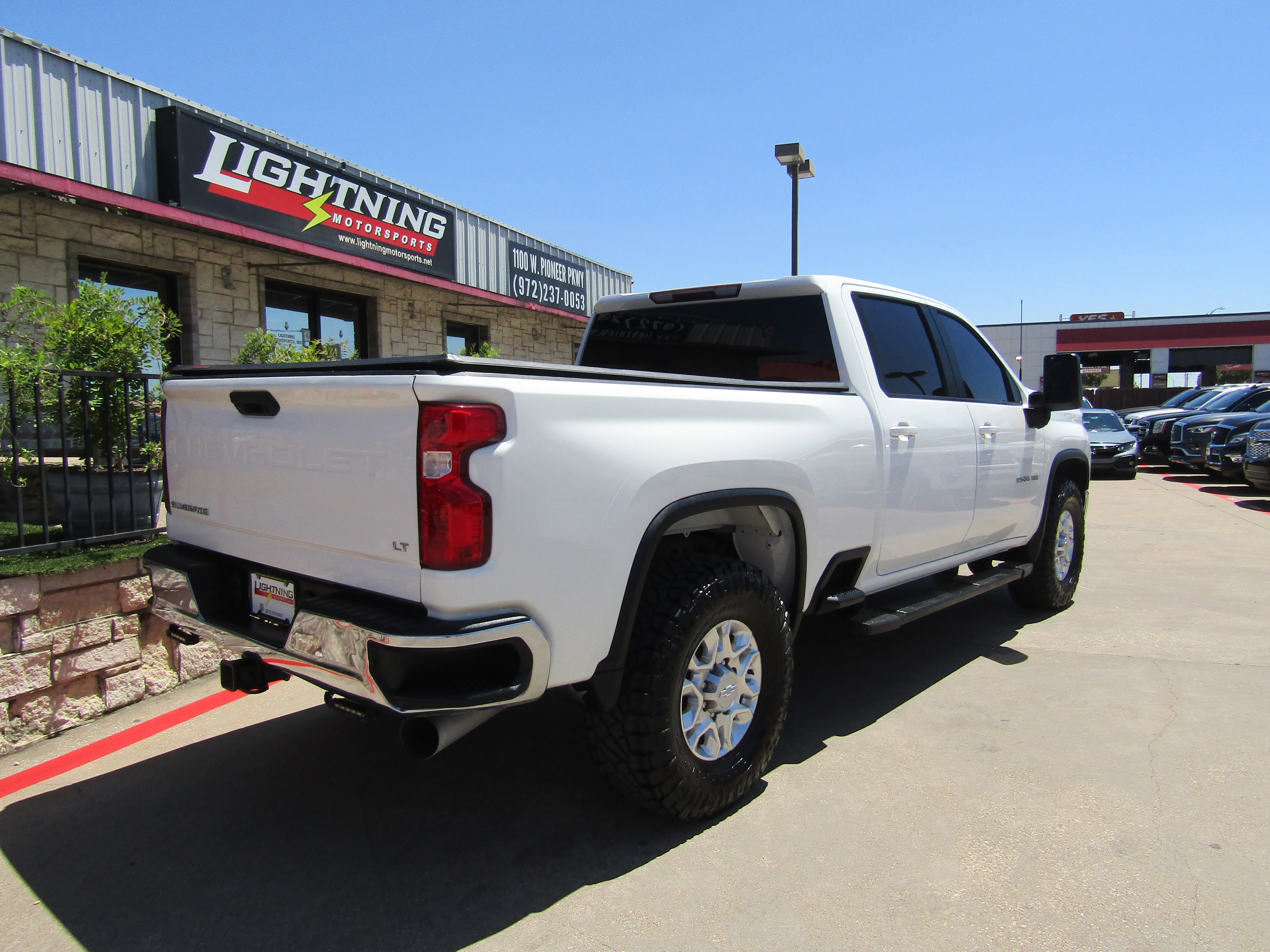 Used 2020 Chevrolet Silverado 2500 LT w/ Z71 Off-Road Package image 4