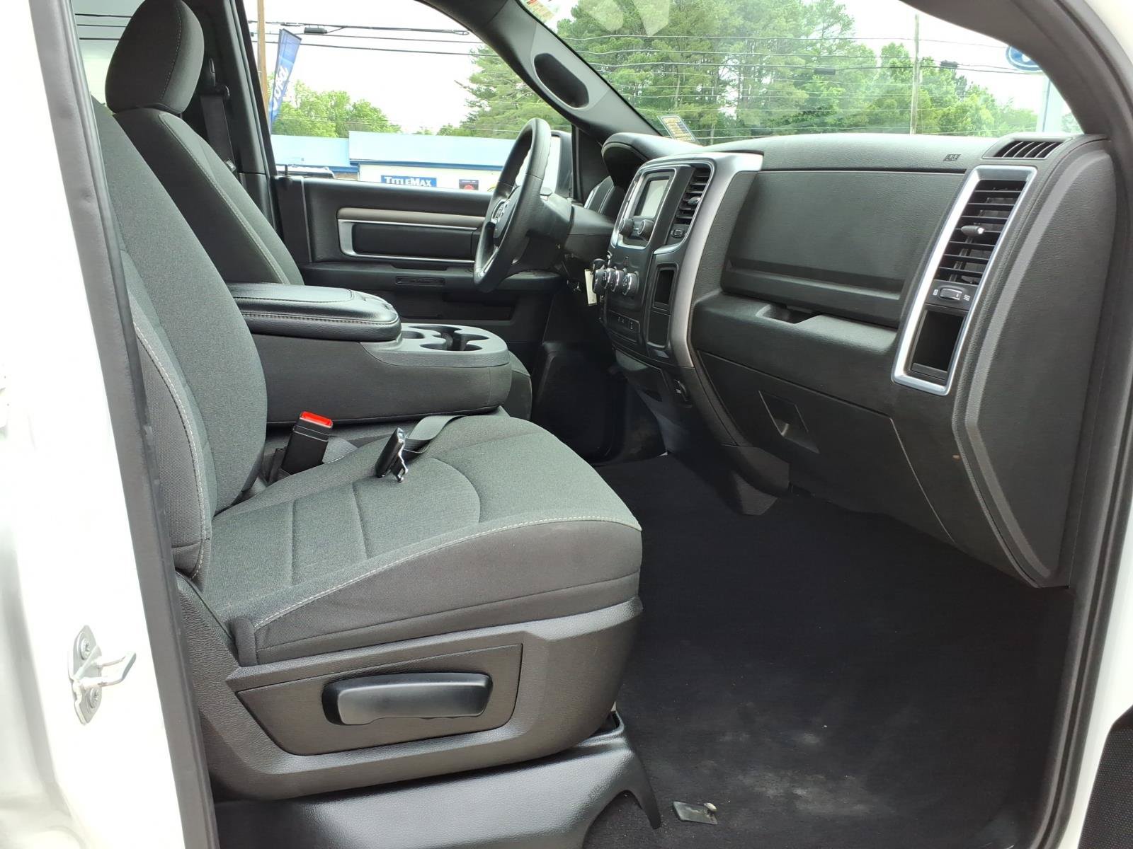 Used 2024 RAM 1500 Classic Warlock AWD/4WD image 7