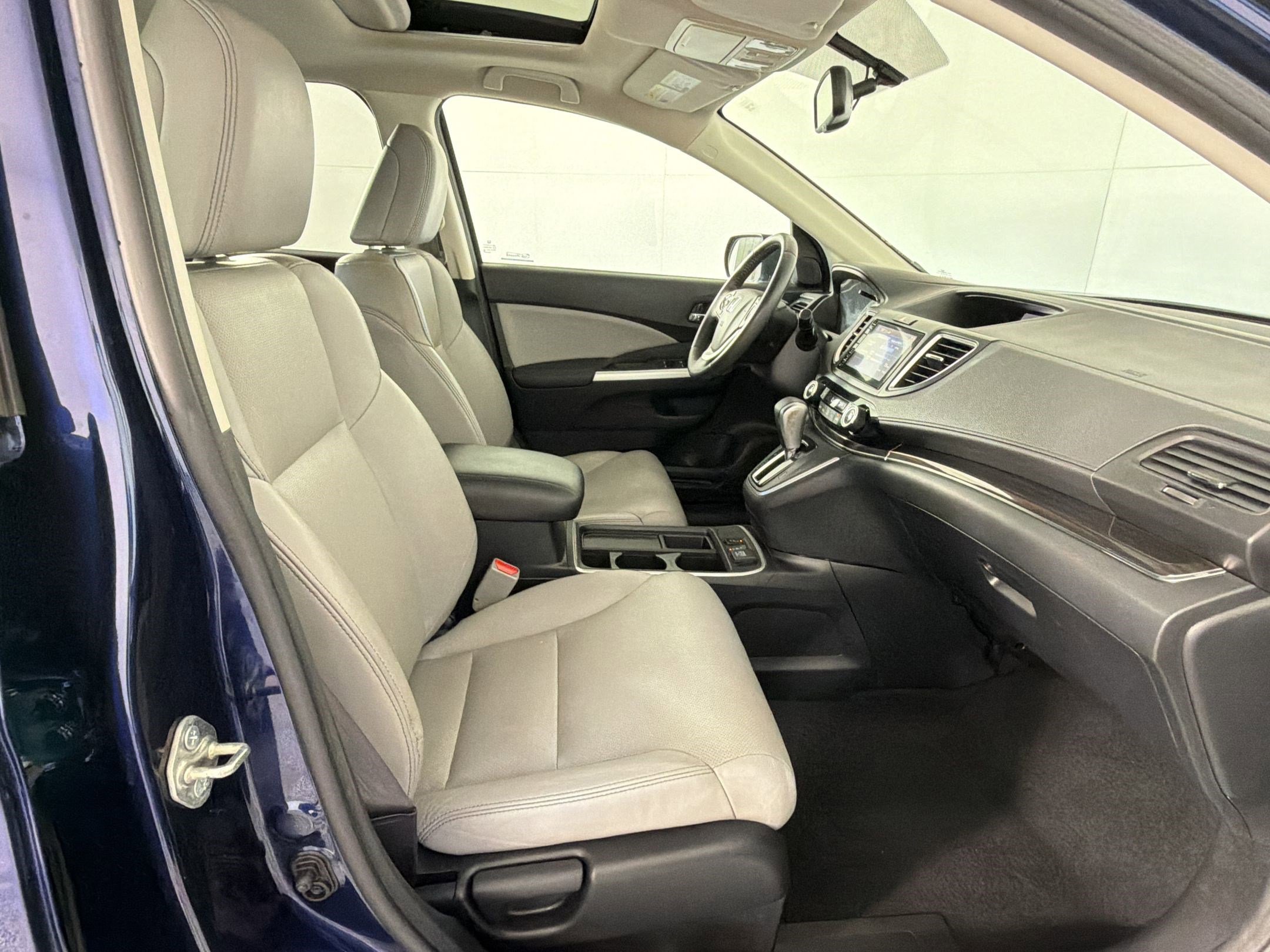 Used 2016 Honda CR-V EX-L image 29