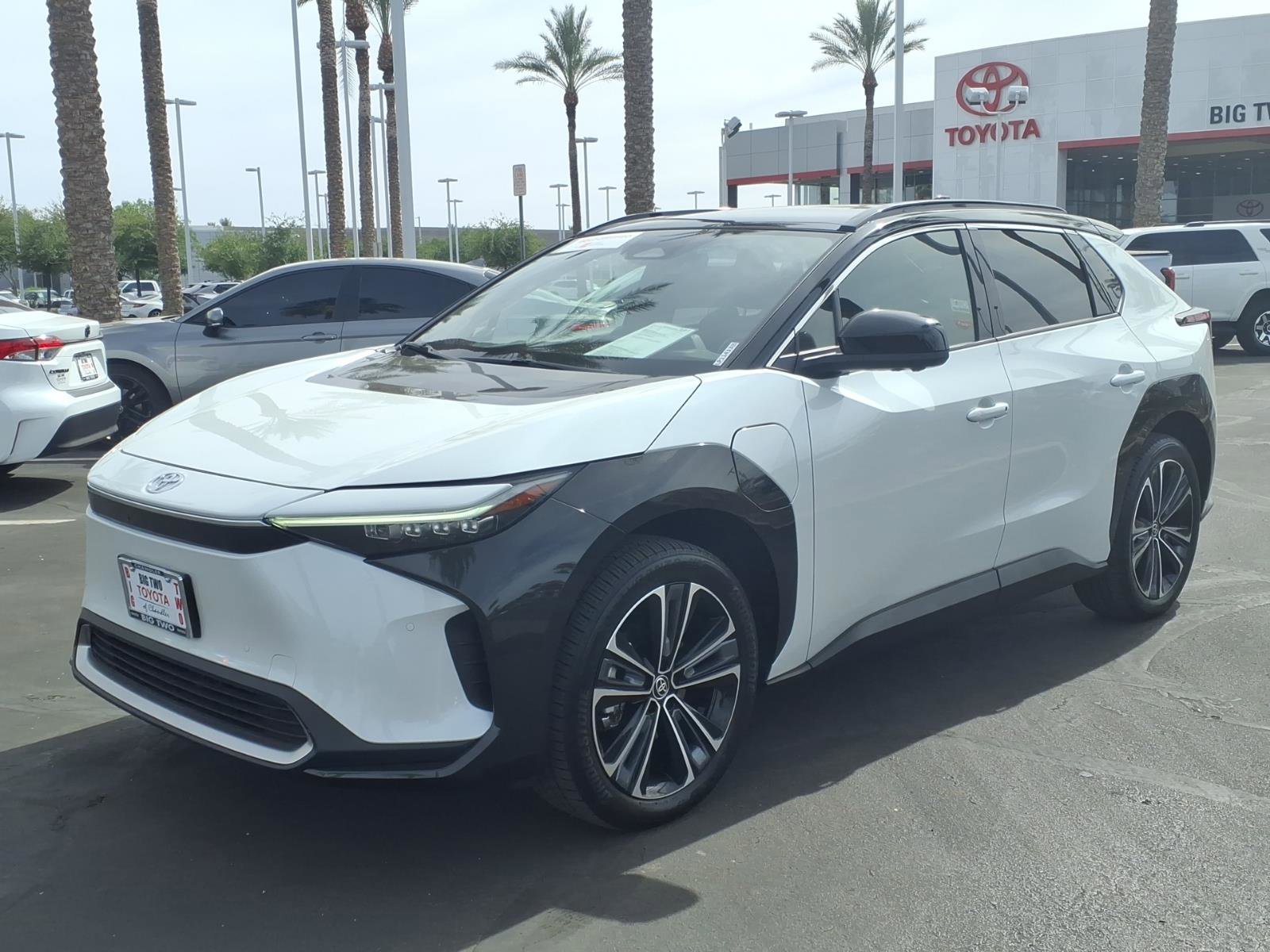 Certified 2023 Toyota bZ4X AWD w/ Weather Package image 8
