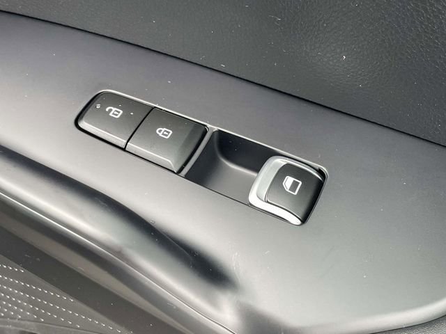 New 2026 Kia K5 LXS FWD image 17