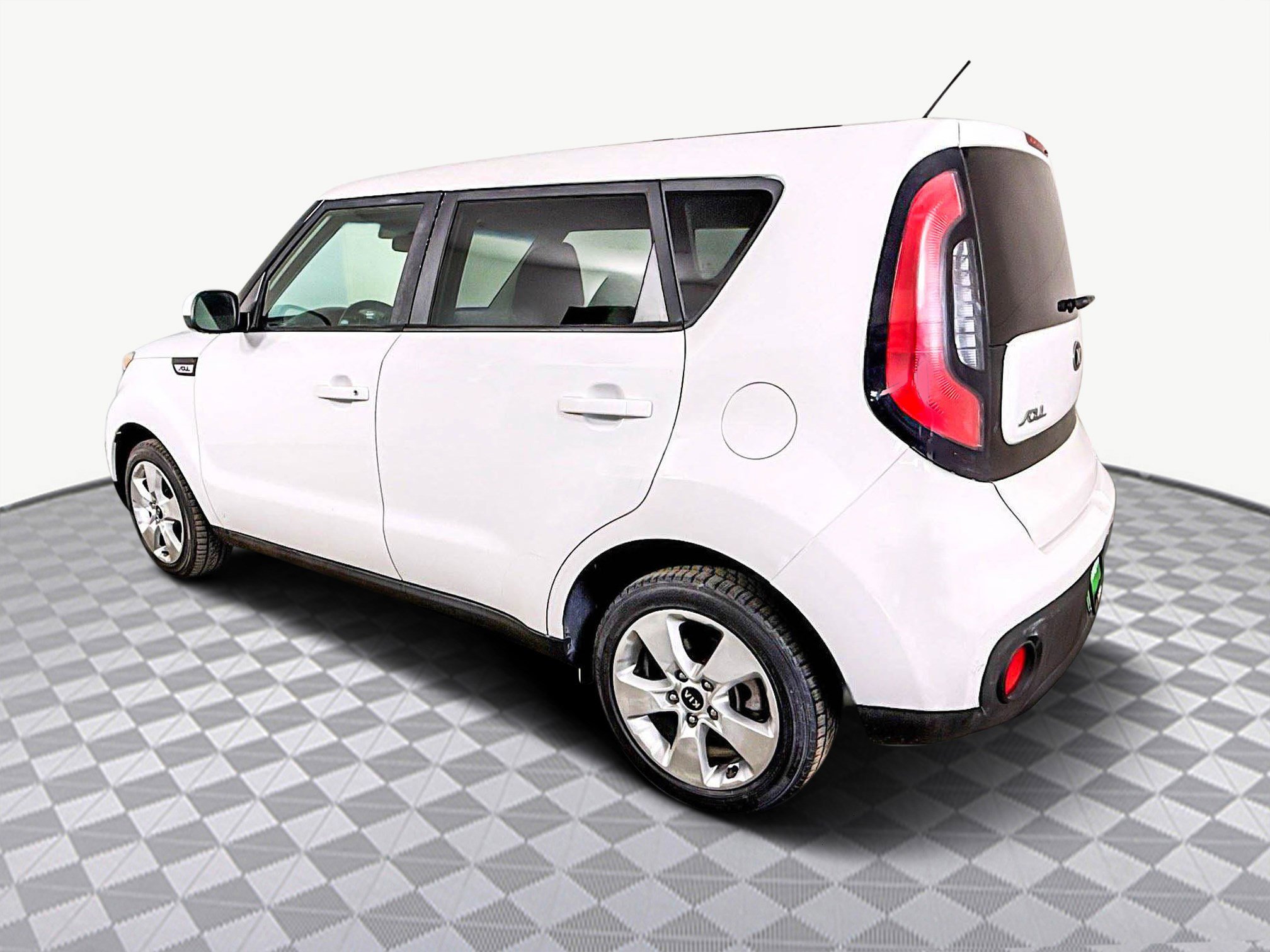 Used 2018 Kia Soul image 6