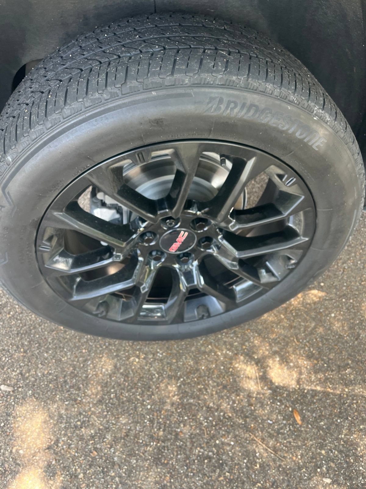Used 2023 GMC Yukon SLT w/ SLT Premium Package RWD image 14