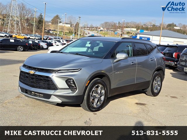 Used 2024 Chevrolet Blazer LT image 1