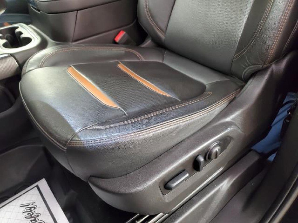 Used 2022 GMC Sierra 2500 AT4 w/ AT4 Premium Plus Package image 17