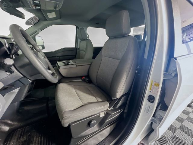 Used 2024 Ford F250 XL w/ XL Chrome Package image 9