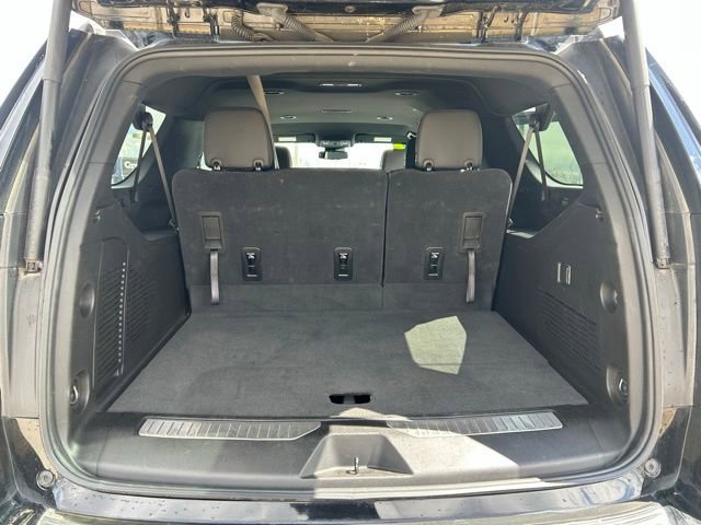 Used 2025 Chevrolet Suburban Z71 AWD/4WD image 28