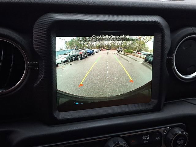 Used 2022 Jeep Wrangler Unlimited Sahara w/ Cold Weather Group image 21