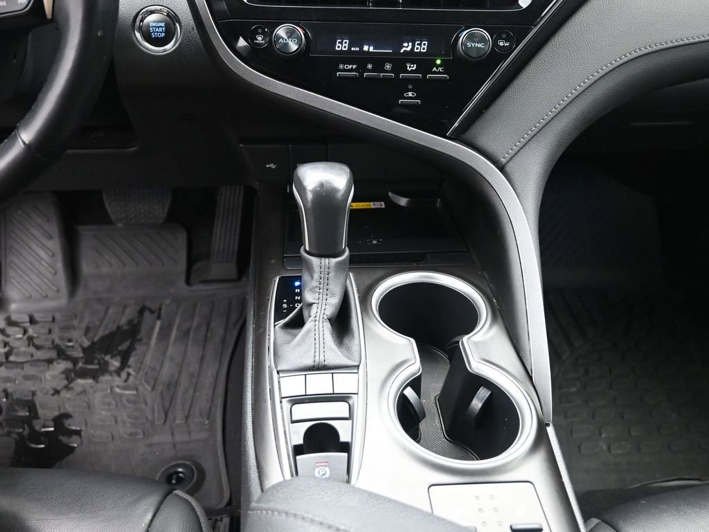 Used 2023 Toyota Camry XLE w/ Cold Weather Package image 13