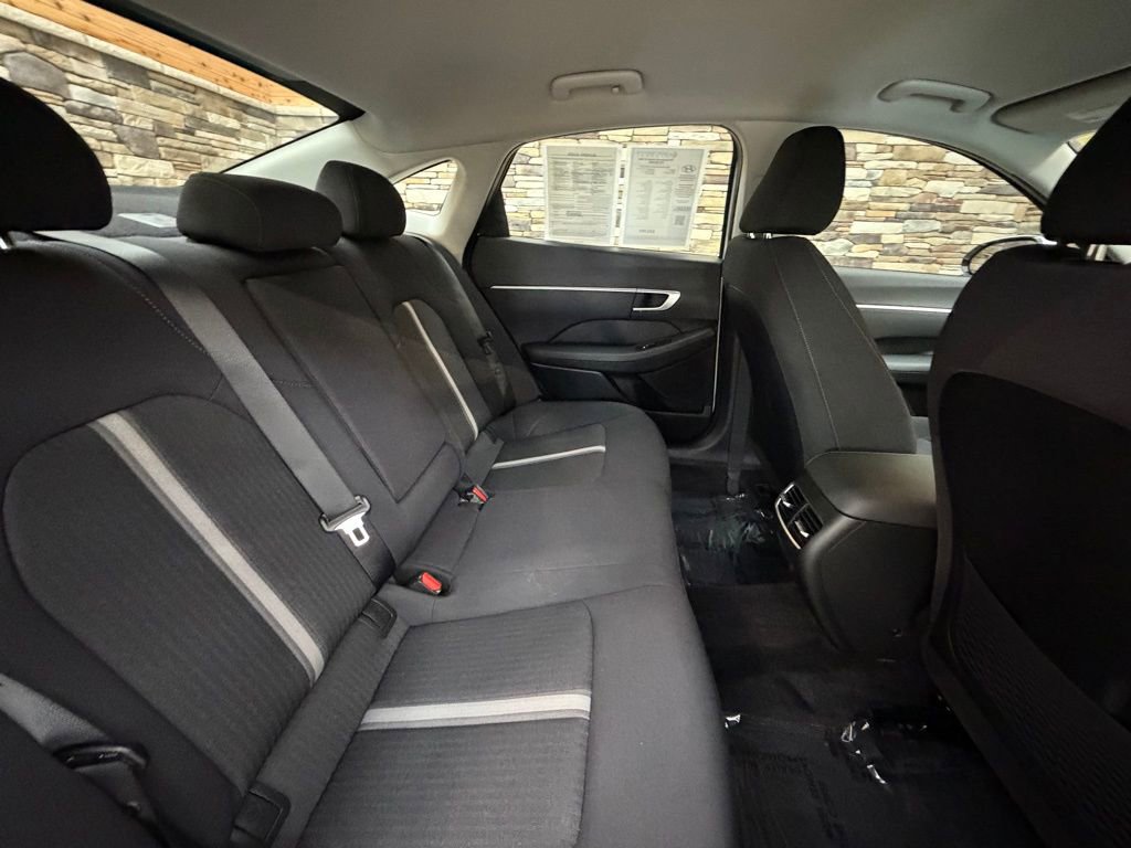 Certified 2025 Hyundai Sonata SEL image 30