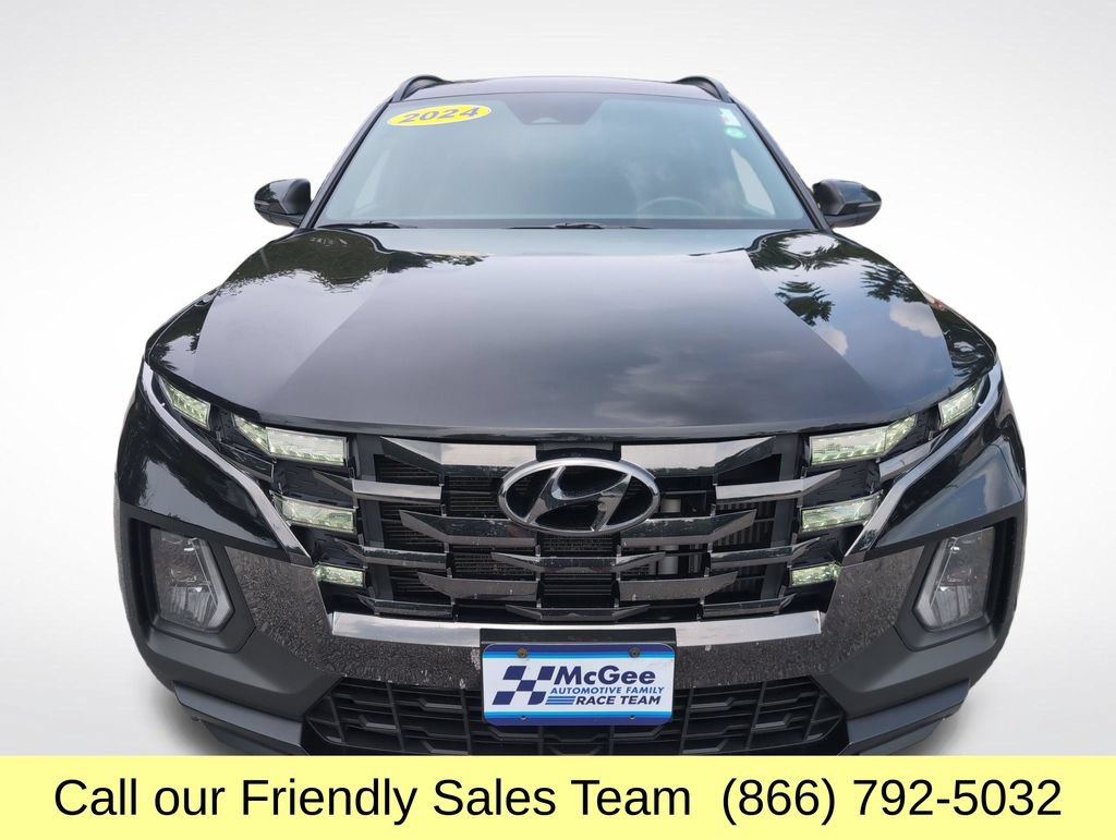 Used 2024 Hyundai Santa Cruz Night AWD/4WD image 10
