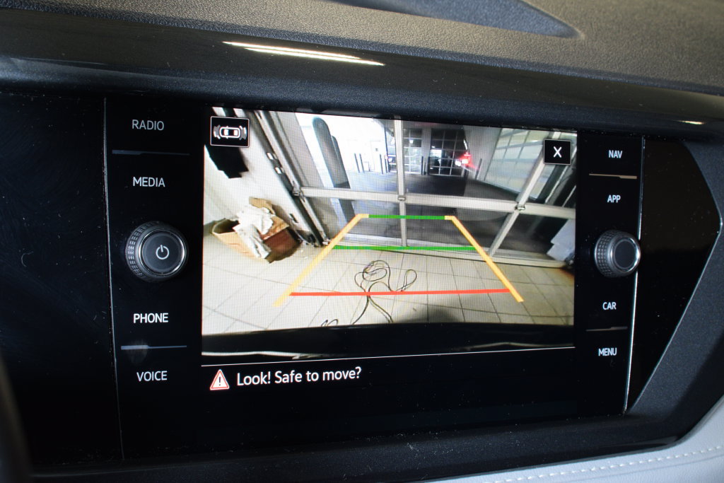 Used 2023 Volkswagen Taos SEL AWD/4WD image 24