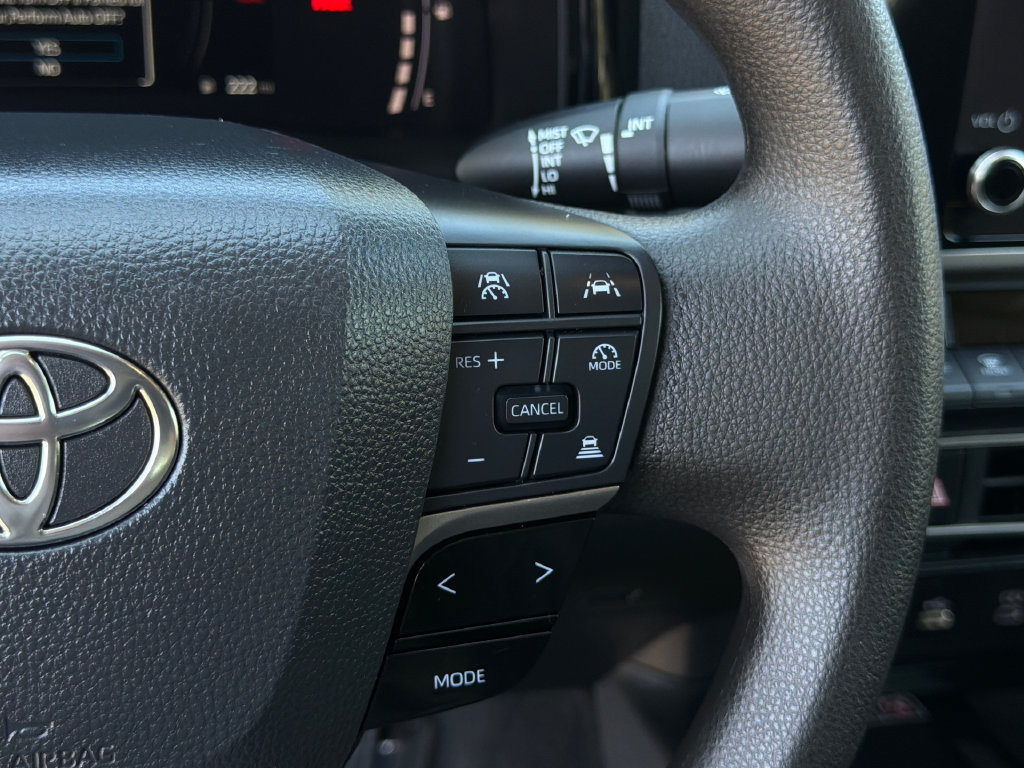 Used 2026 Toyota Camry LE FWD image 24