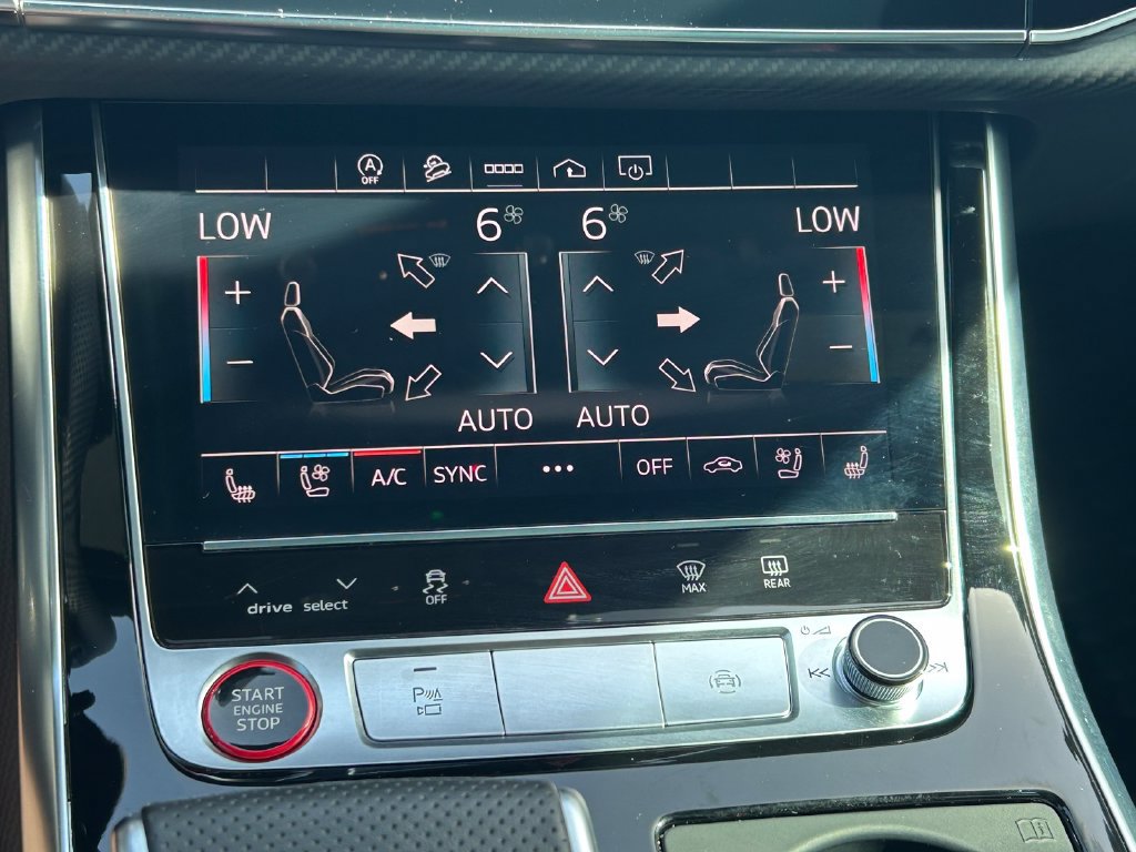 Used 2024 Audi SQ8 Premium Plus AWD/4WD image 31