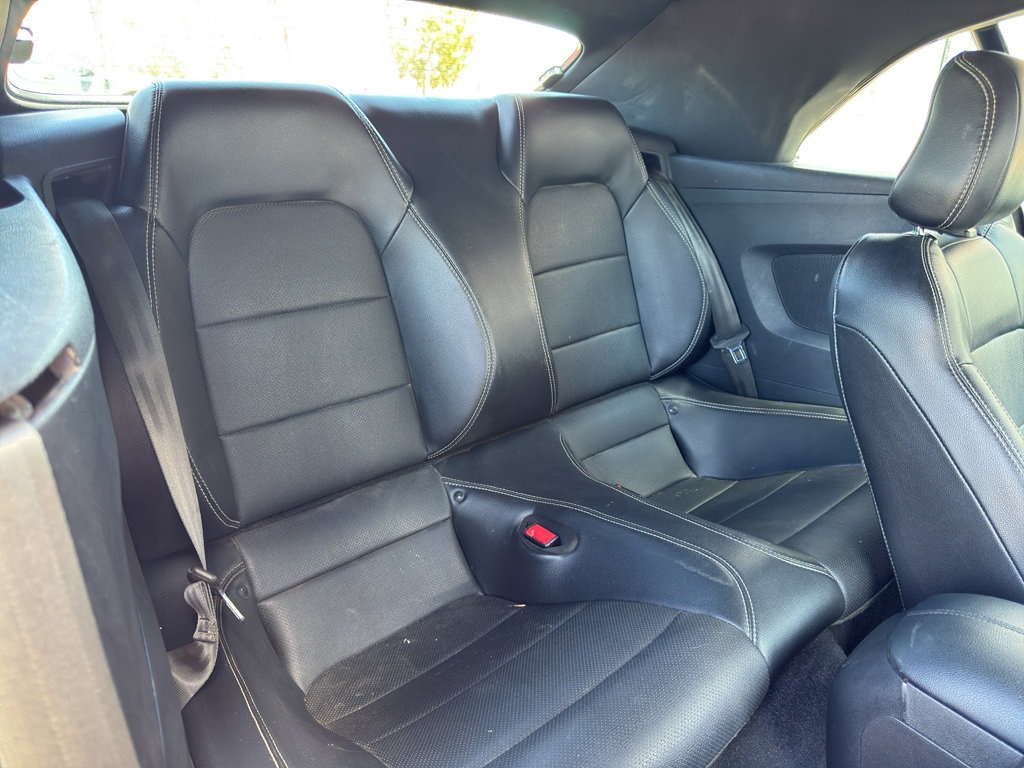 Used 2019 Ford Mustang Premium RWD image 15