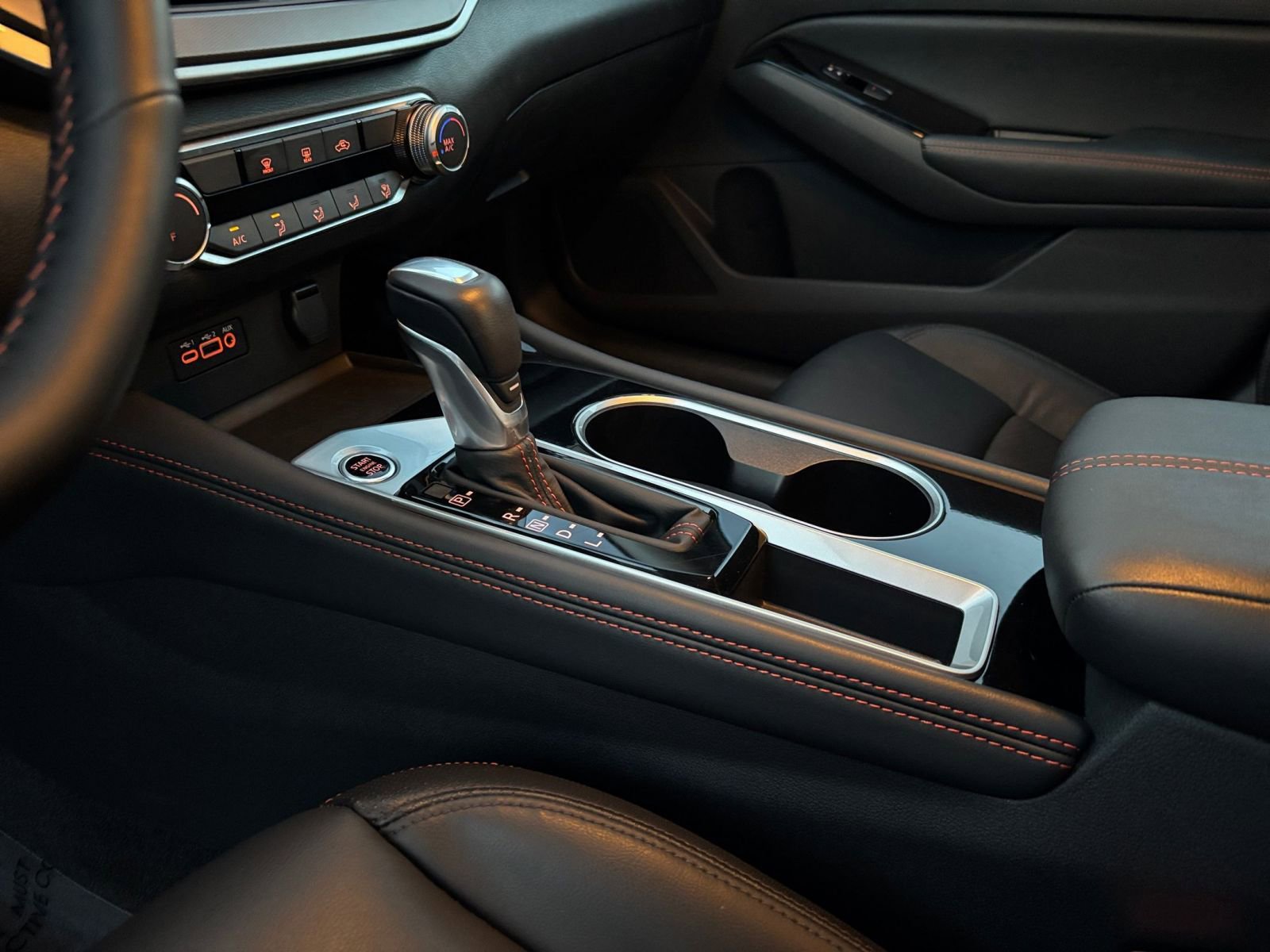 Used 2025 Nissan Altima 2.5 SR image 41