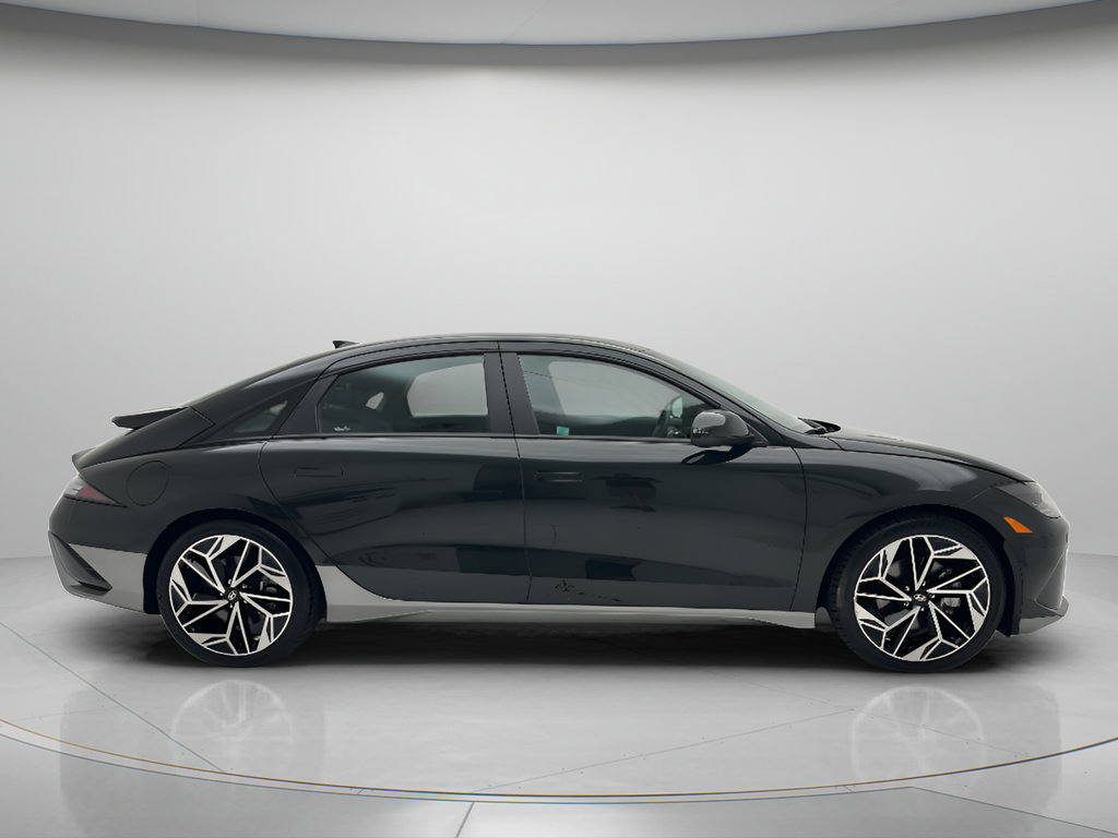 Used 2023 Hyundai Ioniq 6 SEL AWD/4WD image 3