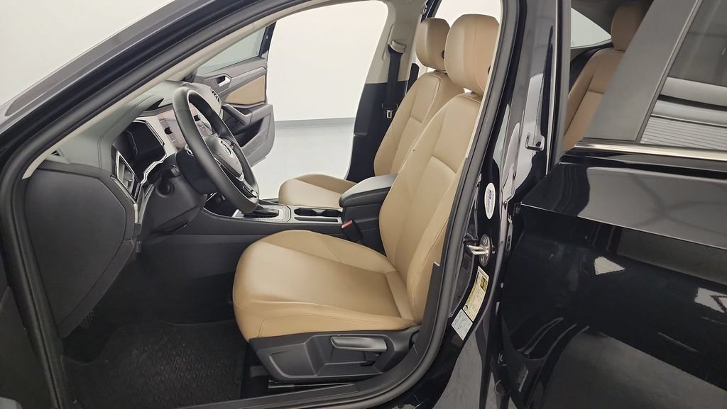 Used 2020 Volkswagen Jetta SEL FWD image 14