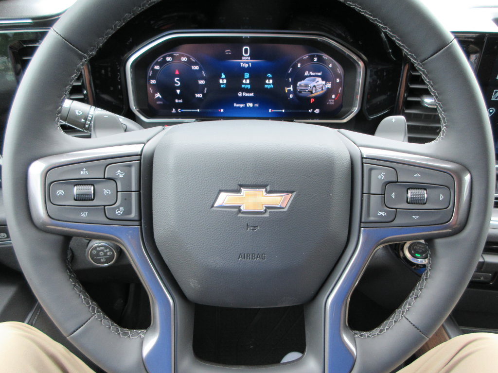 New 2026 Chevrolet Silverado 1500 High Country AWD/4WD image 29