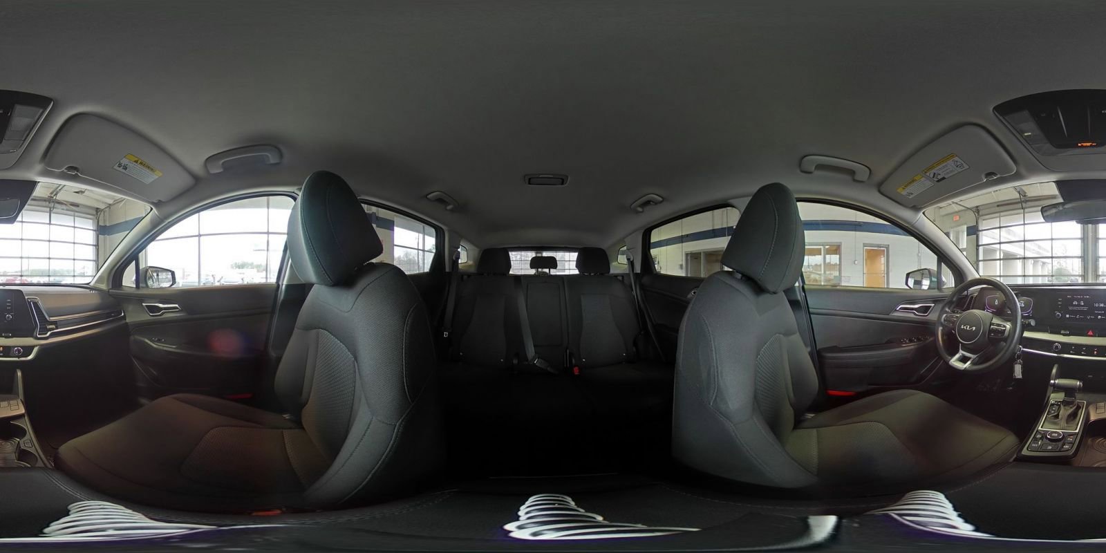 Used 2025 Kia Sportage LX image 46