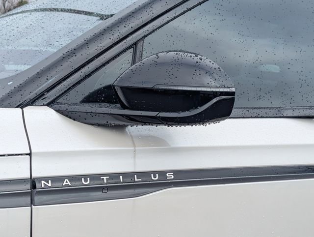 New 2026 Lincoln Nautilus Premier w/ Jet Appearance Package image 11