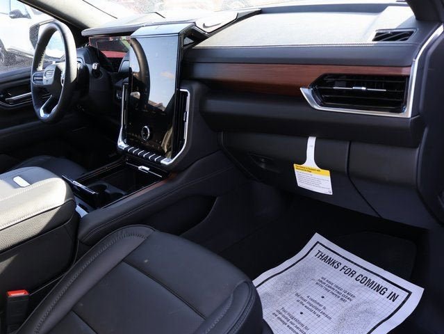 New 2026 GMC Yukon XL Denali w/ Sun & Power Step Package AWD/4WD image 9