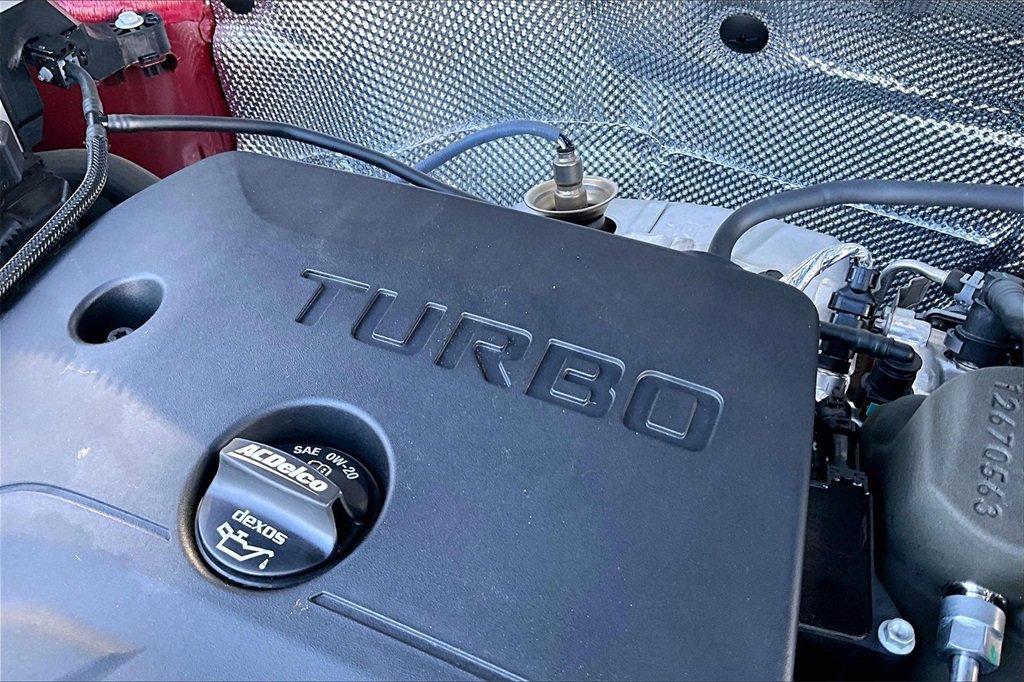 Used 2024 Chevrolet TrailBlazer RS w/ Driver Confidence Package image 32