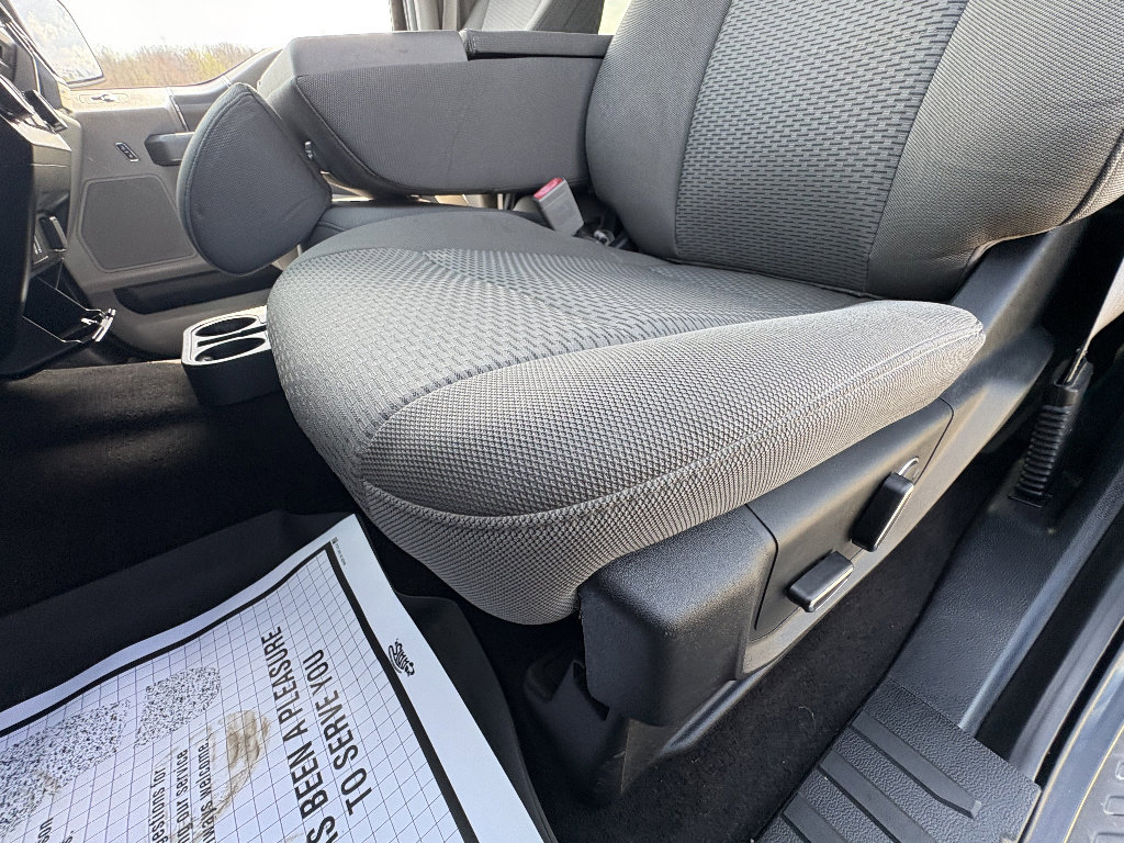 Used 2018 Ford F150 XLT w/ Equipment Group 302A Luxury image 32