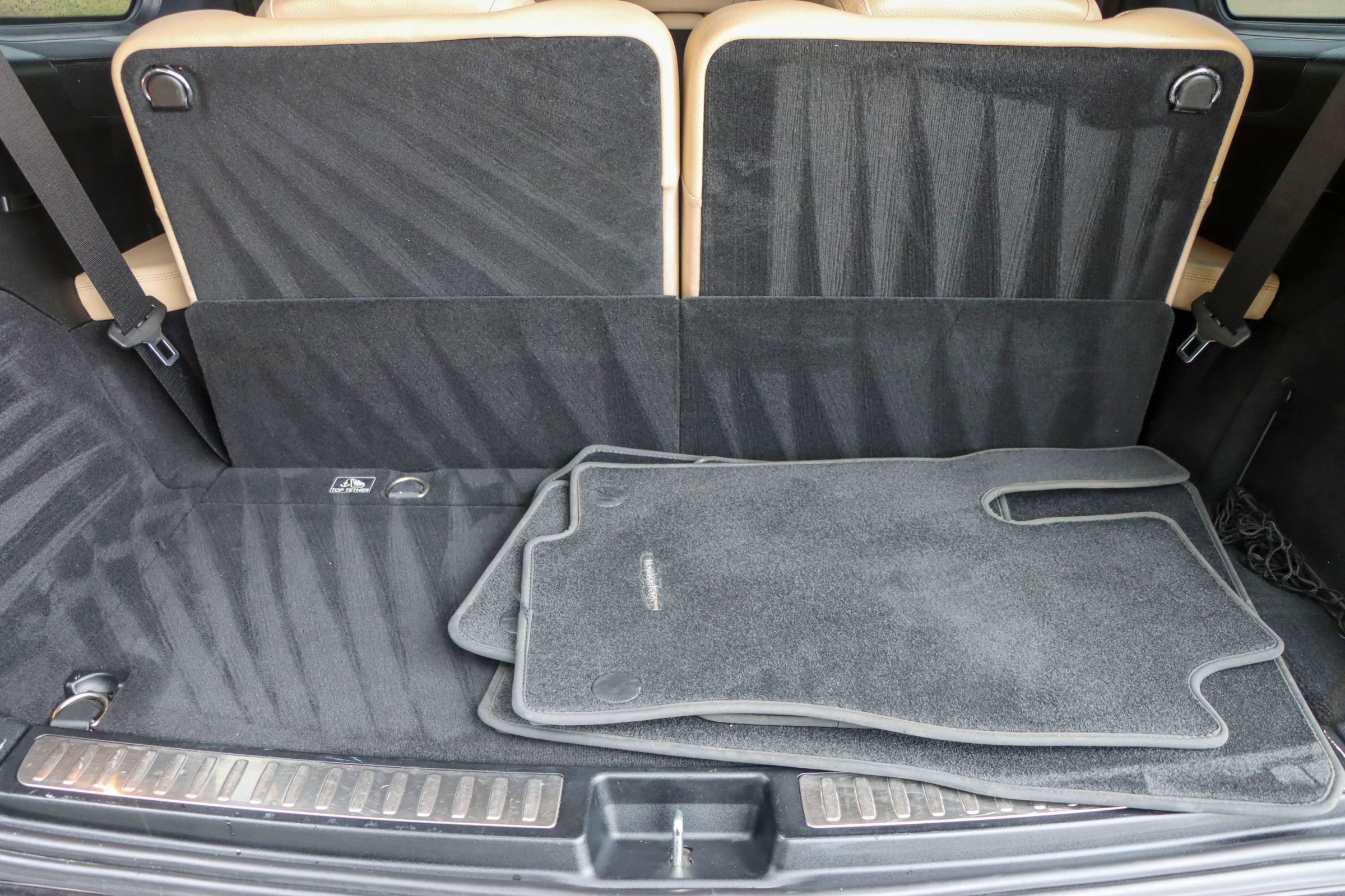 Used 2017 Mercedes-Benz GLS 450 4MATIC image 28