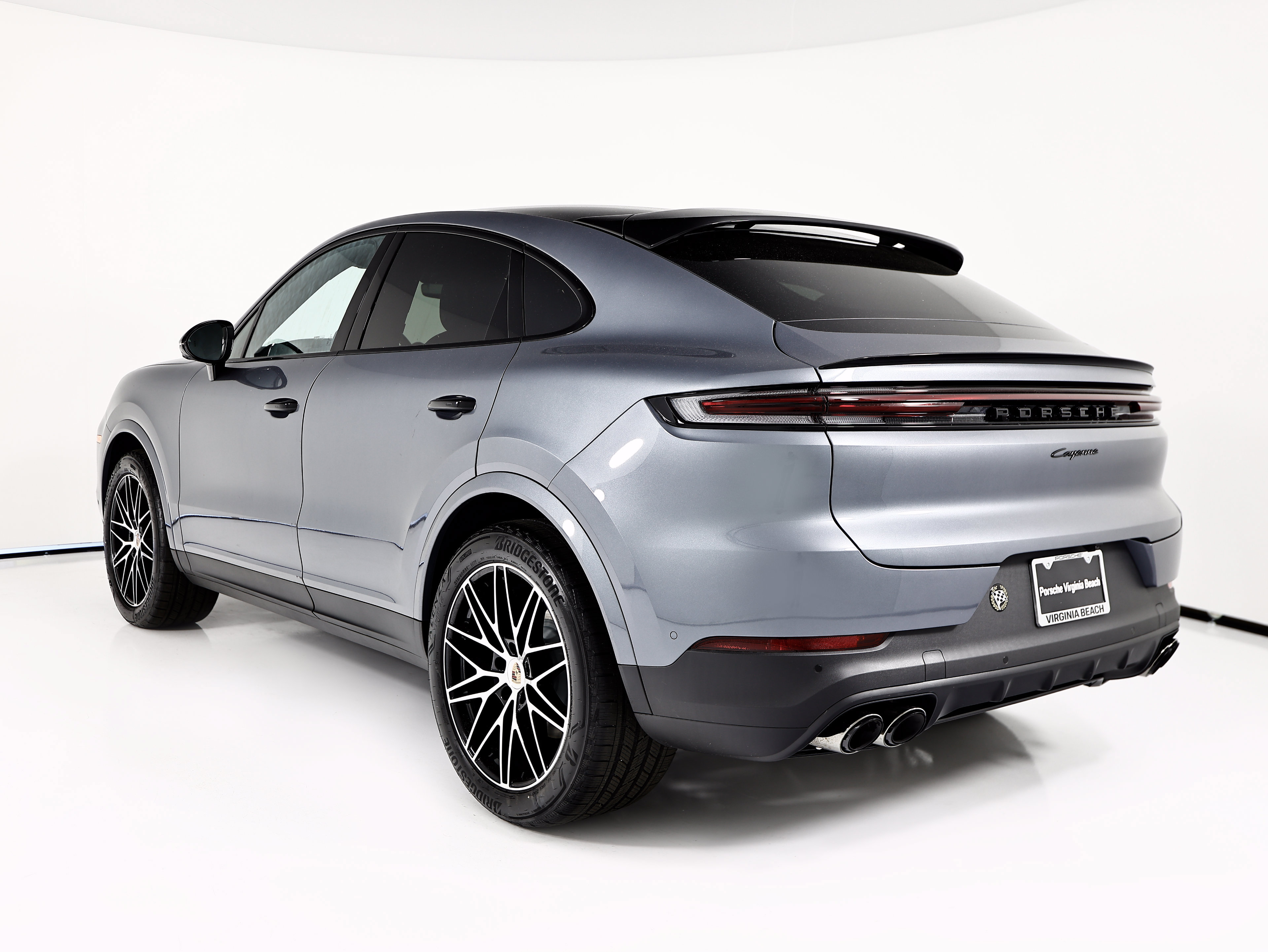 New 2026 Porsche Cayenne Coupe AWD/4WD image 3