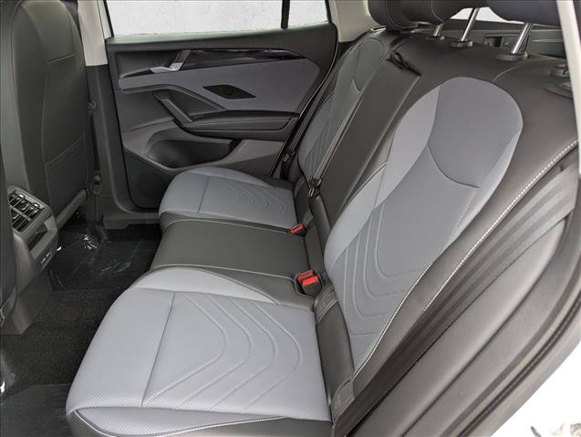 New 2026 Volkswagen Tiguan SE FWD image 24