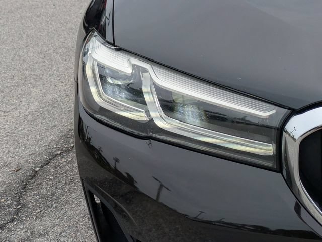 Used 2021 BMW 530e RWD image 11
