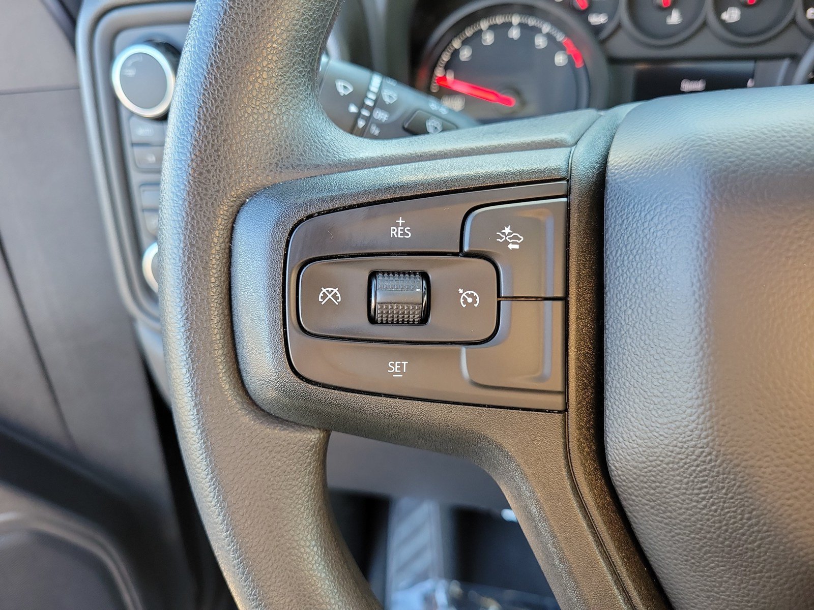 Used 2024 Chevrolet Silverado 1500 Custom Trail Boss AWD/4WD image 18