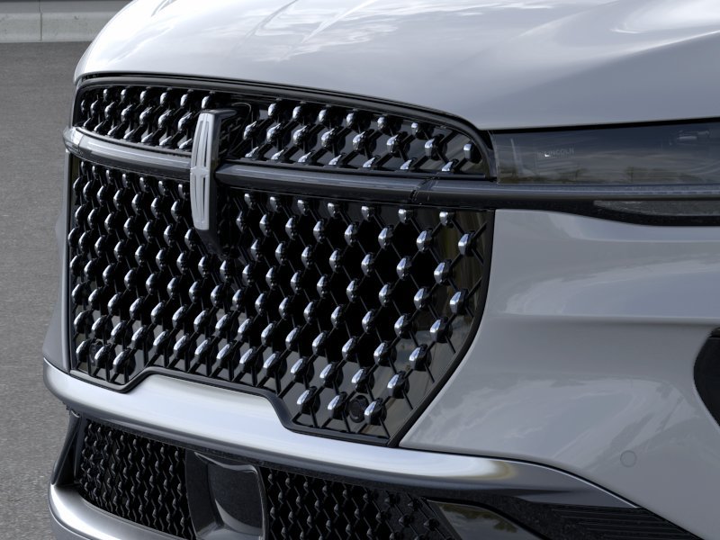 New 2026 Lincoln Nautilus Reserve AWD/4WD image 17
