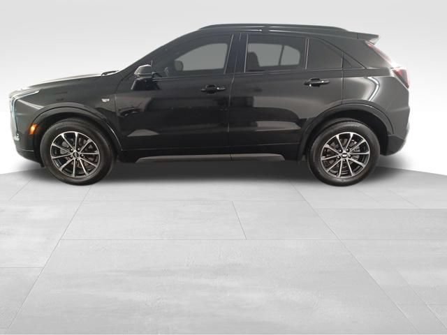 Used 2025 Cadillac XT4 Sport FWD image 5