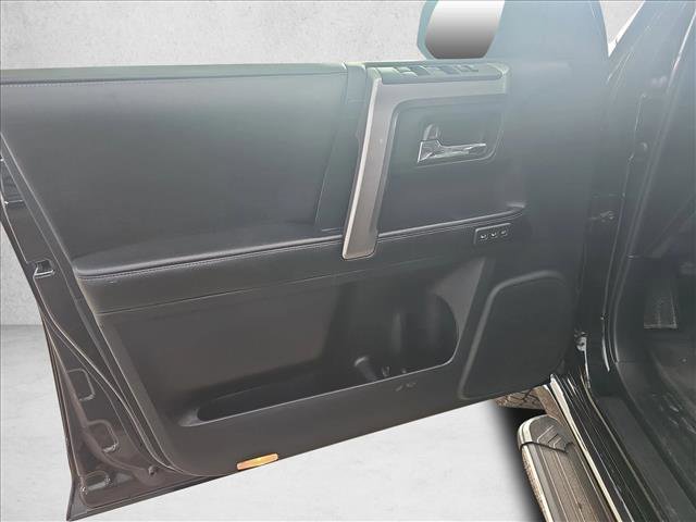 Used 2016 Toyota 4Runner Limited image 10