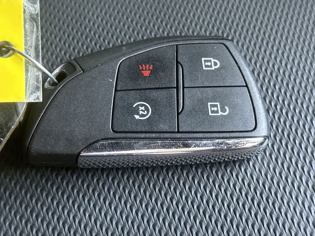 Used 2025 Chevrolet Equinox LT w/ Safety and Technology Package FWD image 28