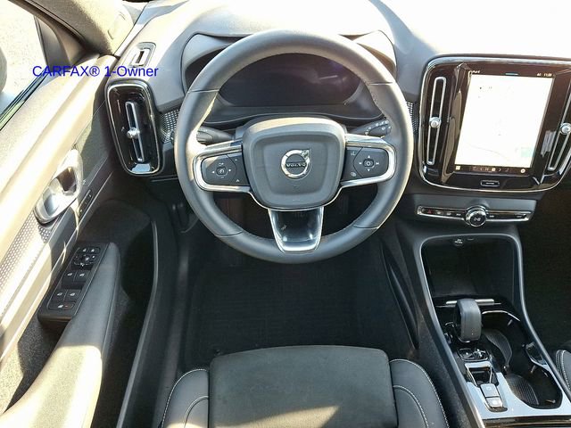 Certified 2023 Volvo XC40 B5 Plus w/ Driver Assist Package image 13