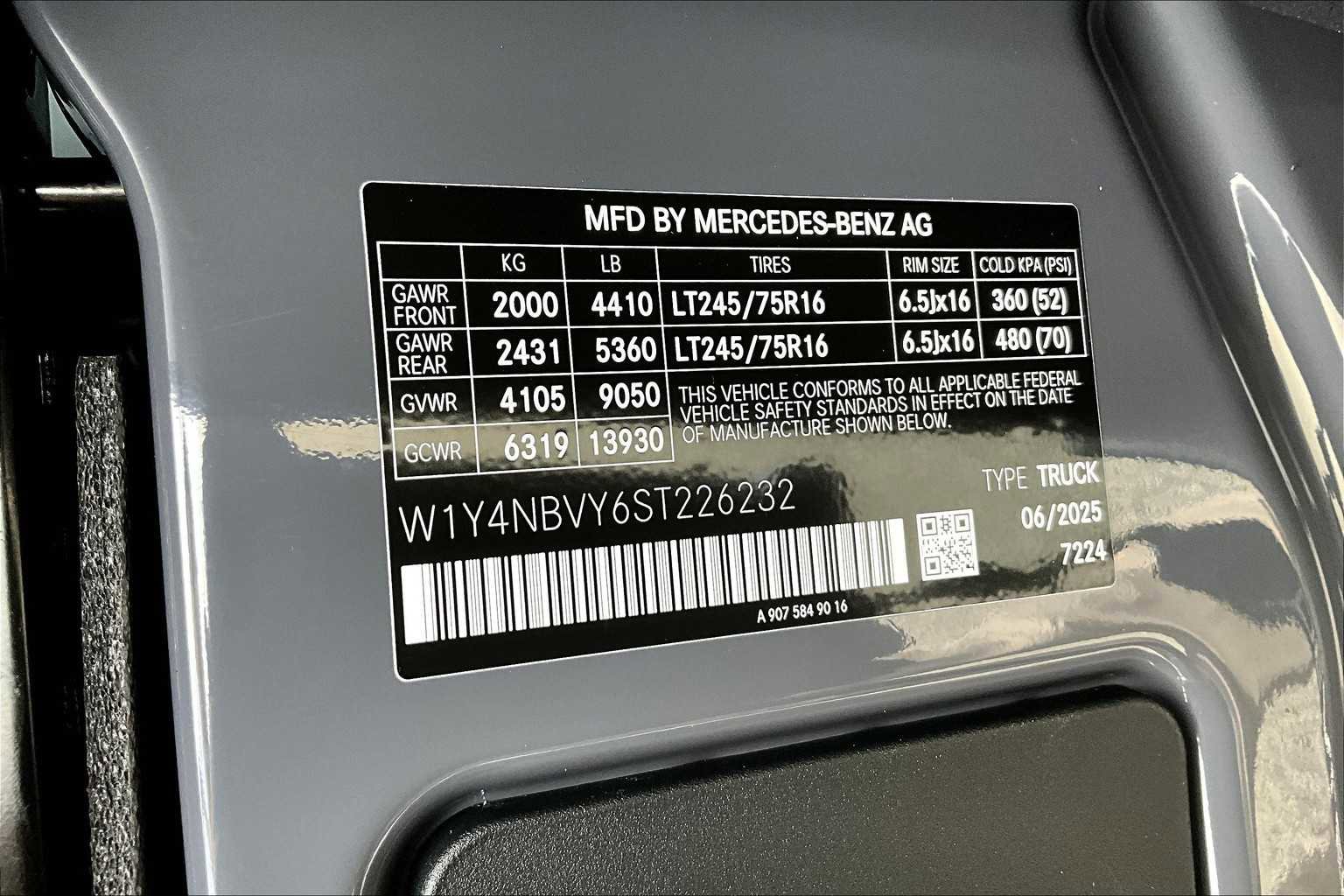 New 2025 Mercedes-Benz Sprinter 2500 image 13