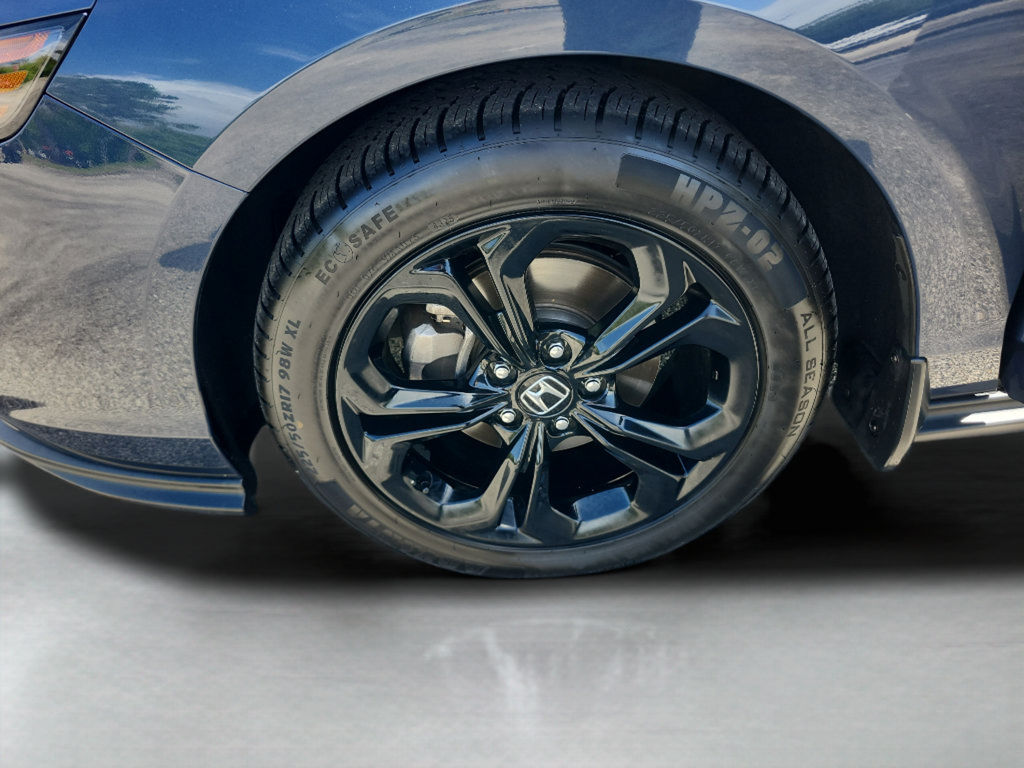 Used 2025 Honda Accord SE image 35