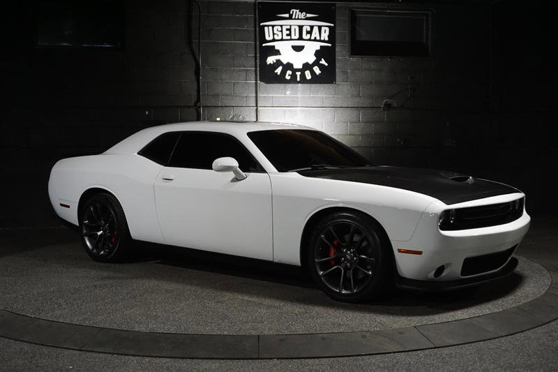 Used 2023 Dodge Challenger GT w/ Performance Handling Group image 10