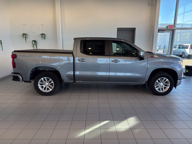 Certified 2023 Chevrolet Silverado 1500 LT w/ Z71 Off-Road Package AWD/4WD image 38