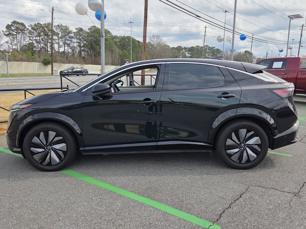 Used 2023 Nissan Ariya FWD image 4