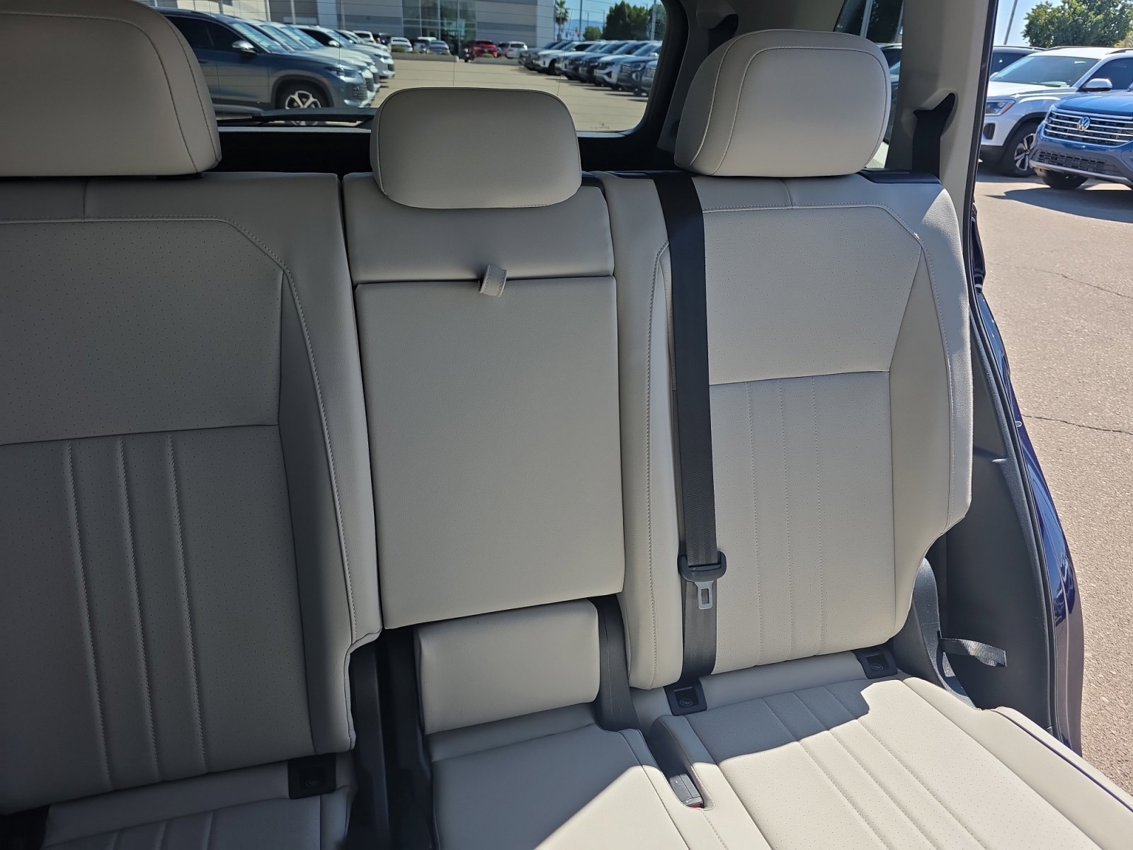 Used 2022 Volkswagen Tiguan SE image 18