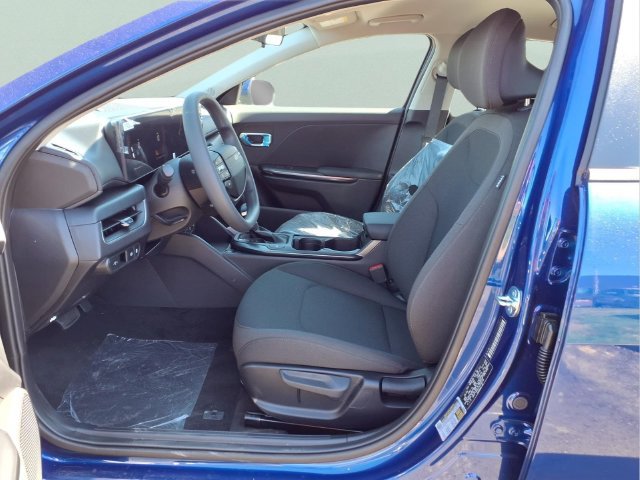 New 2026 Kia K4 FWD image 14