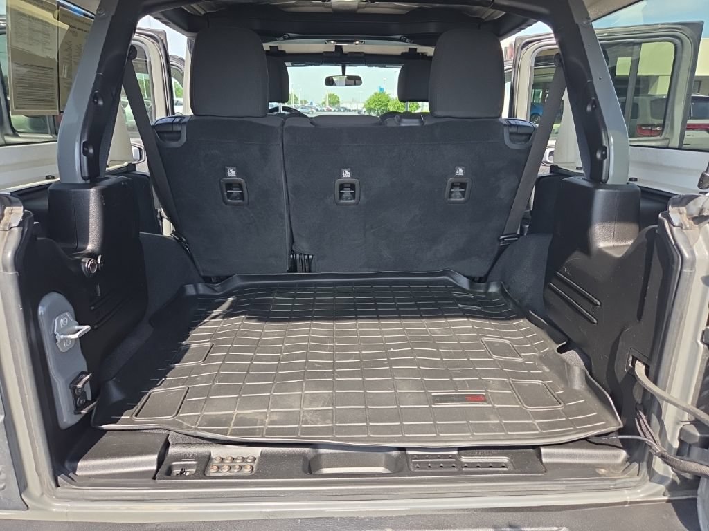 Used 2019 Jeep Wrangler Unlimited Sport S AWD/4WD image 31