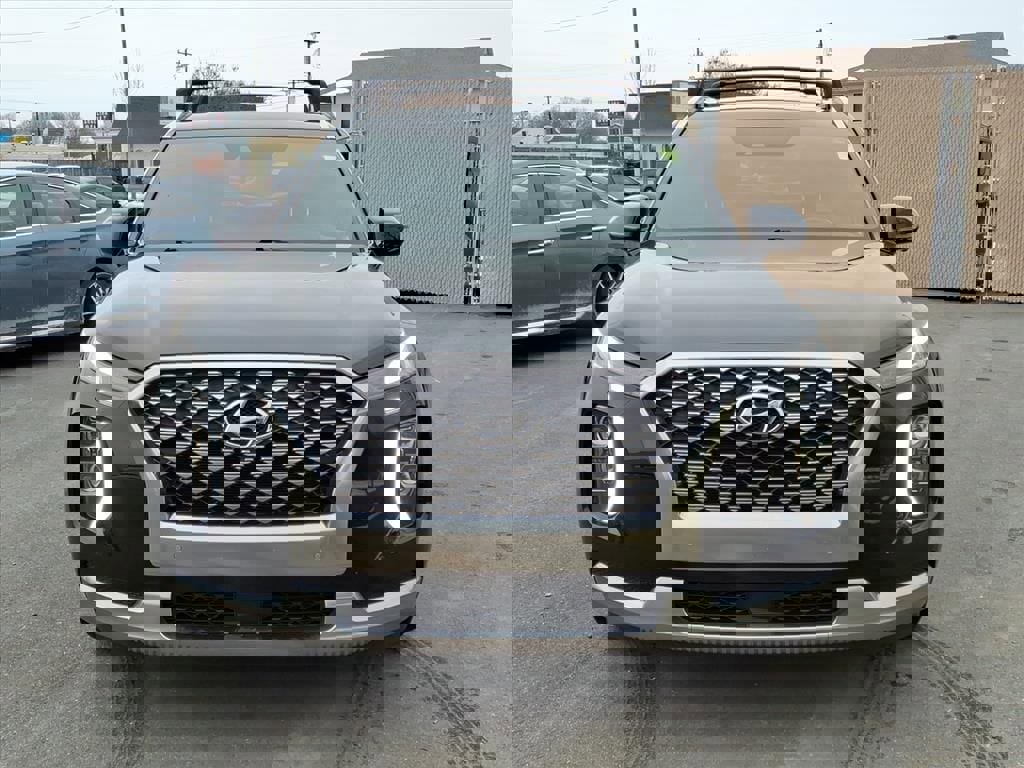 Used 2022 Hyundai Palisade Calligraphy w/ Cargo Package image 2