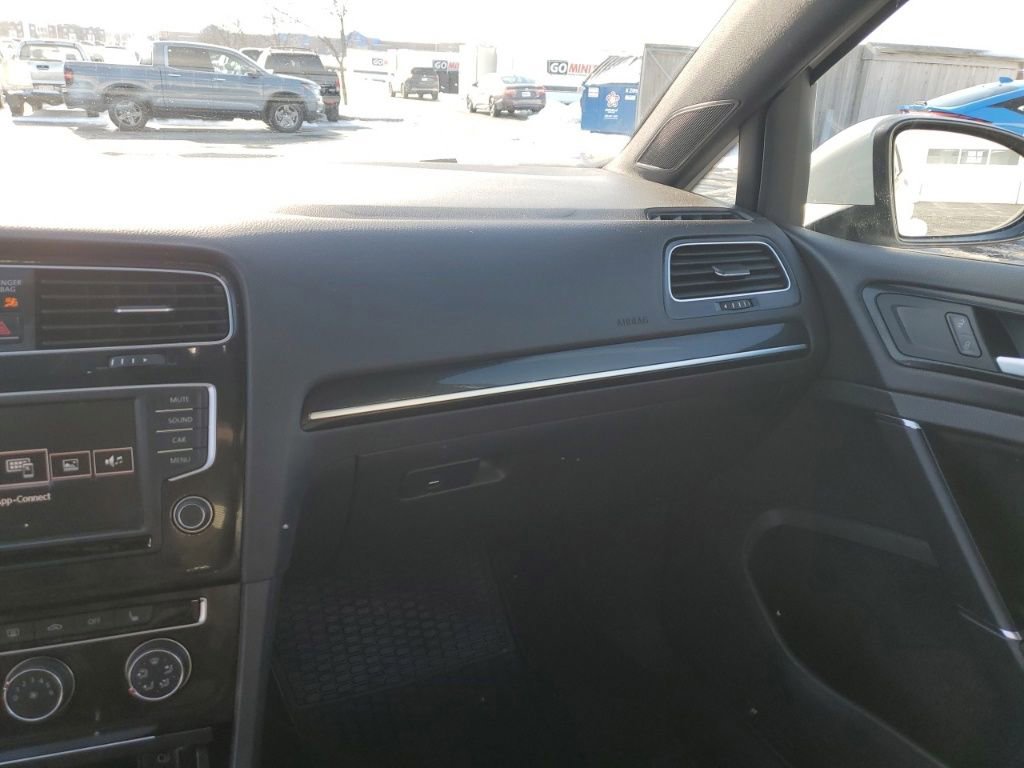 Used 2016 Volkswagen GTI S image 26